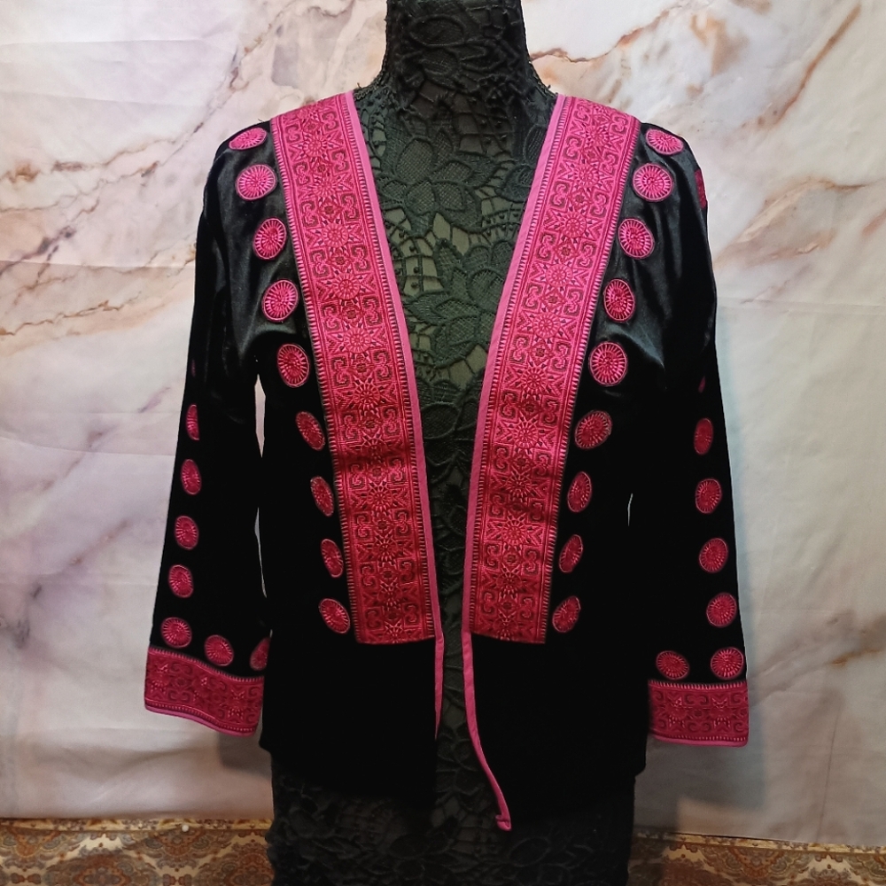 Vintage Black & Pink Velvet Embroidered‎ Open Front Jacket